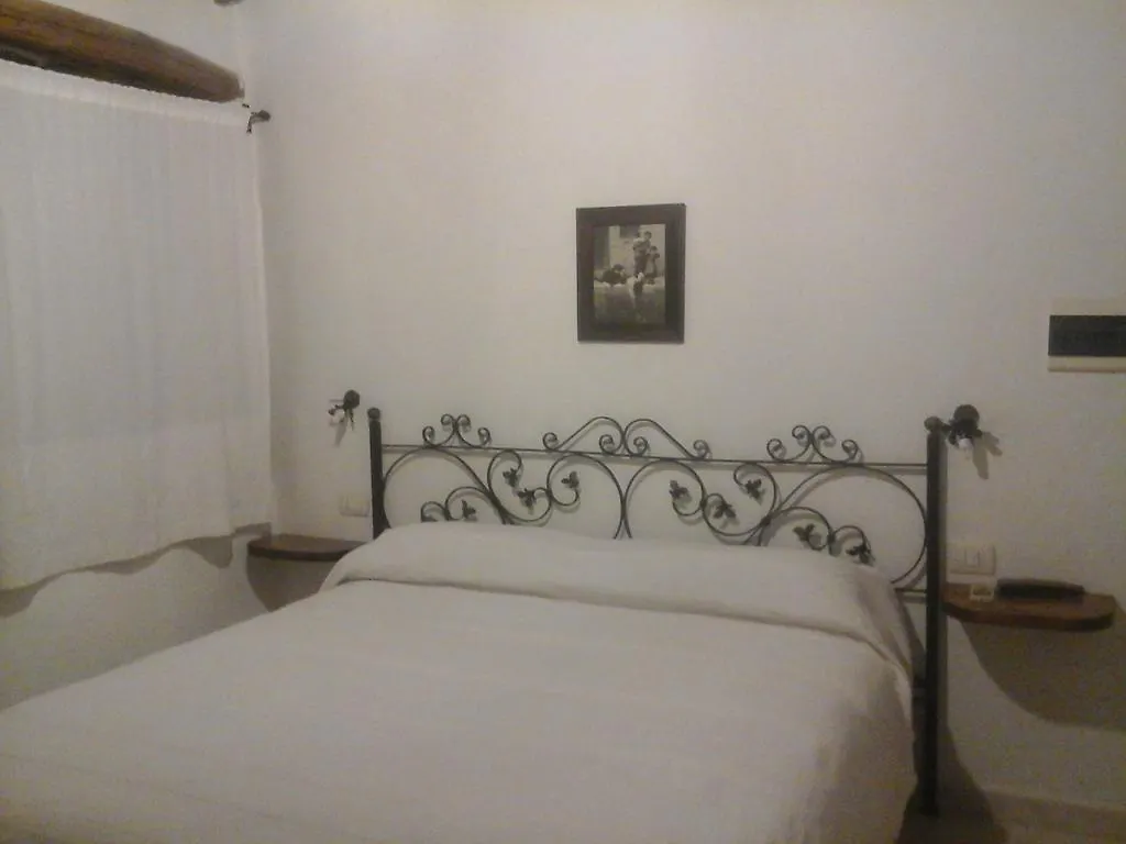 Locanda La Rosa Pauli Arbarei