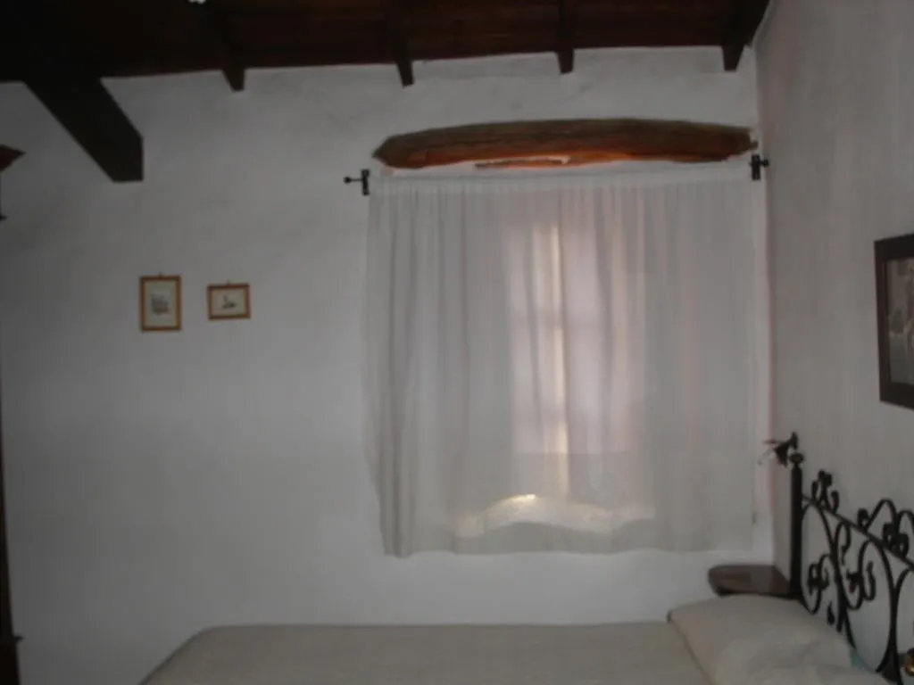 Locanda La Rosa Pauli Arbarei 4*,