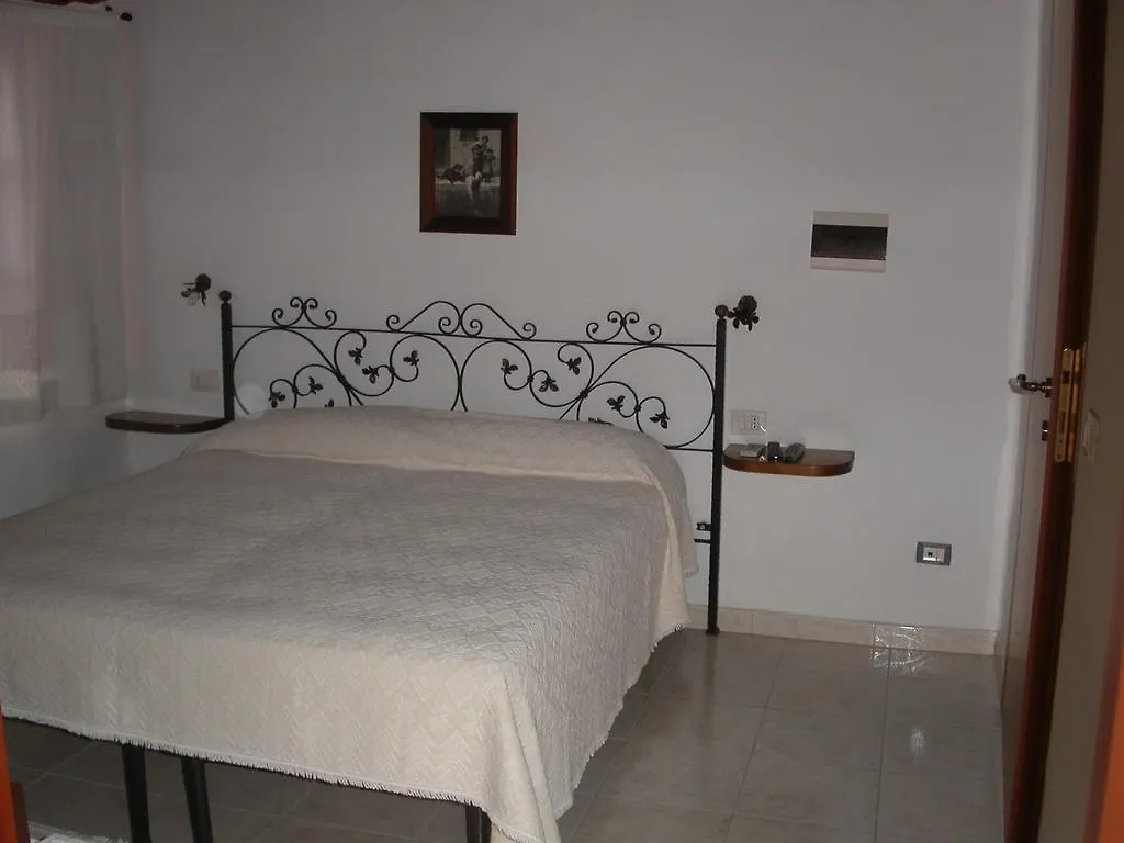 Locanda La Rosa Pauli Arbarei